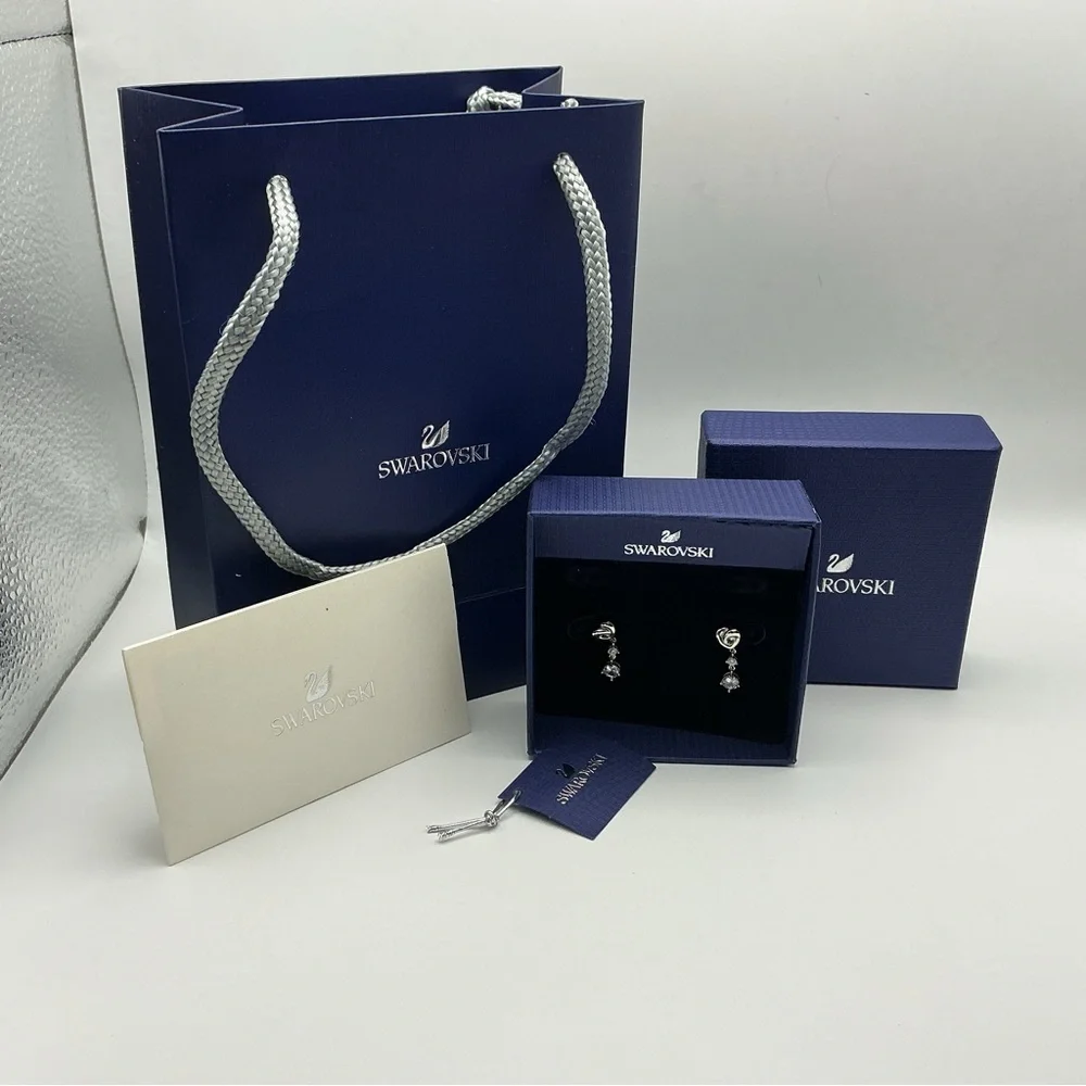 Swarovski Crystal Heart Dangle Earrings NIB - Picture 1 of 2